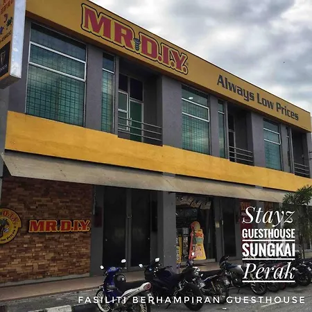 Stayz Guesthouse Sungkai Exterior photo
